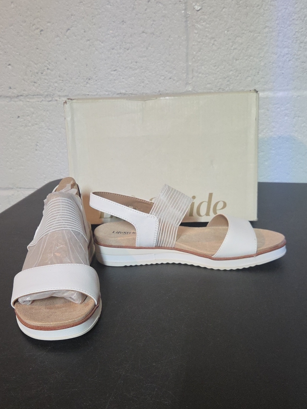 Life Stride Zing Women’s White Slingback Comfort Sandals